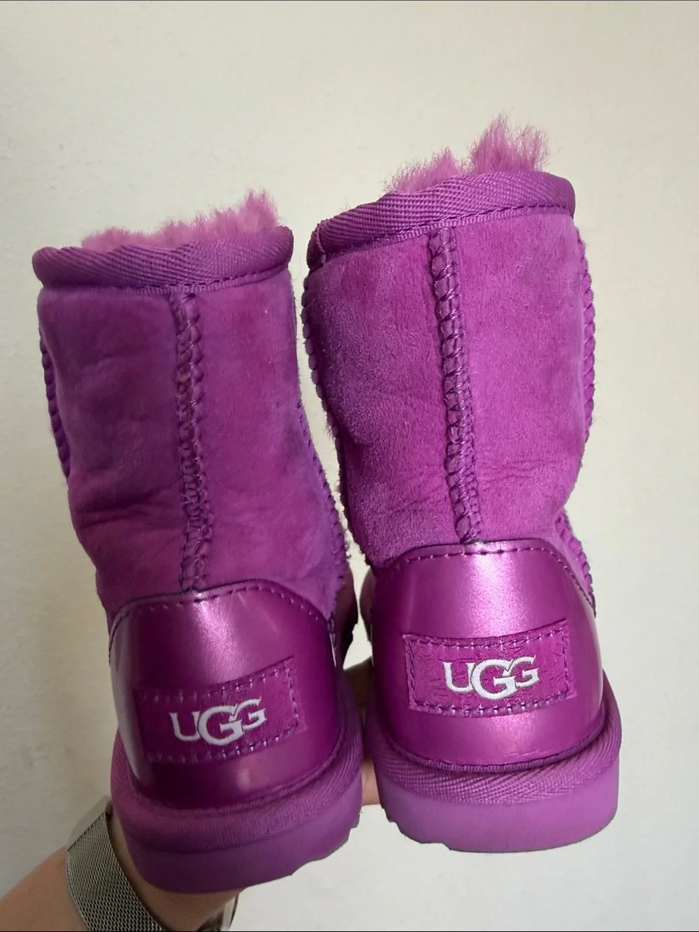 UGG new like great